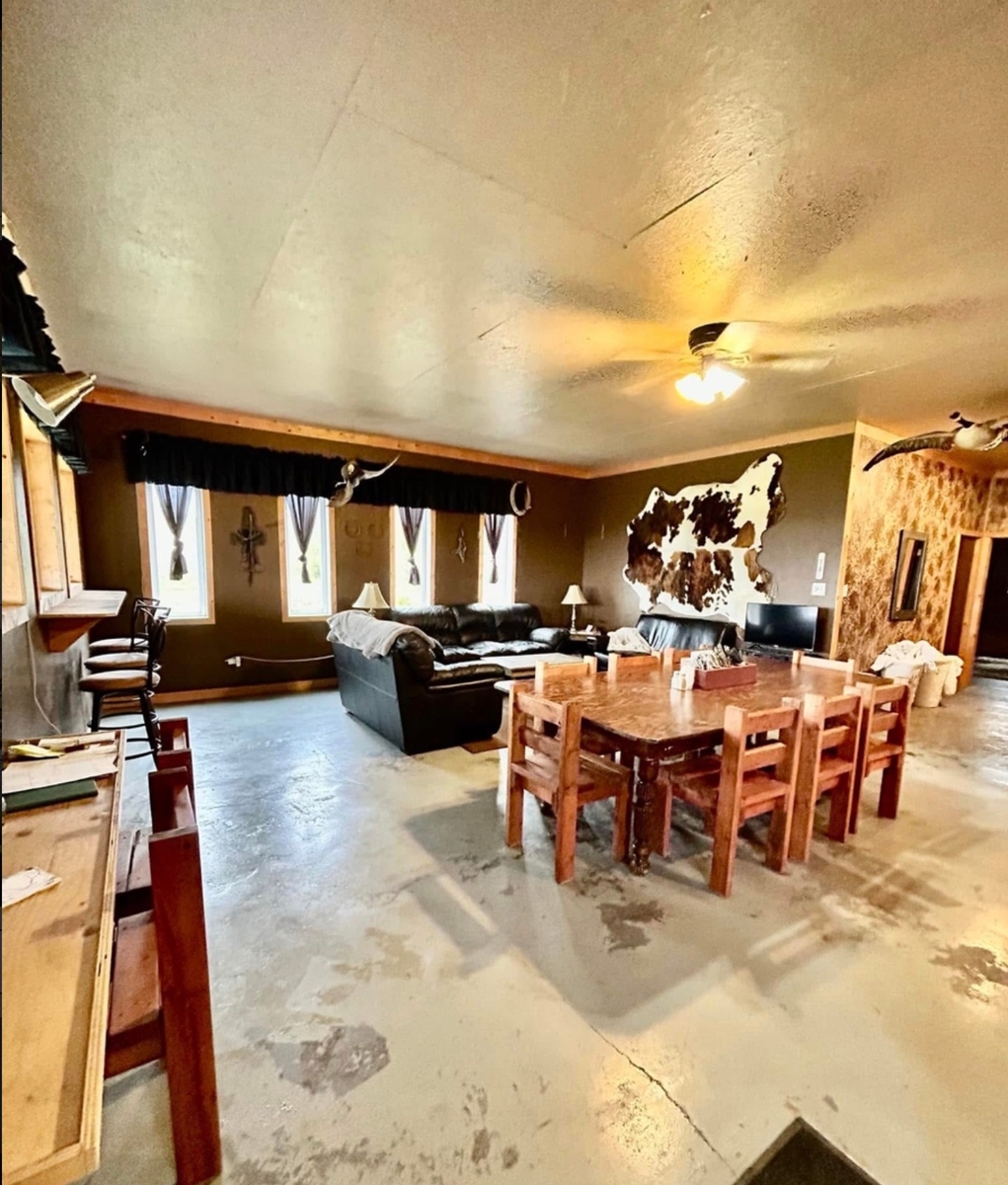 The Hunting Lodge Highlights